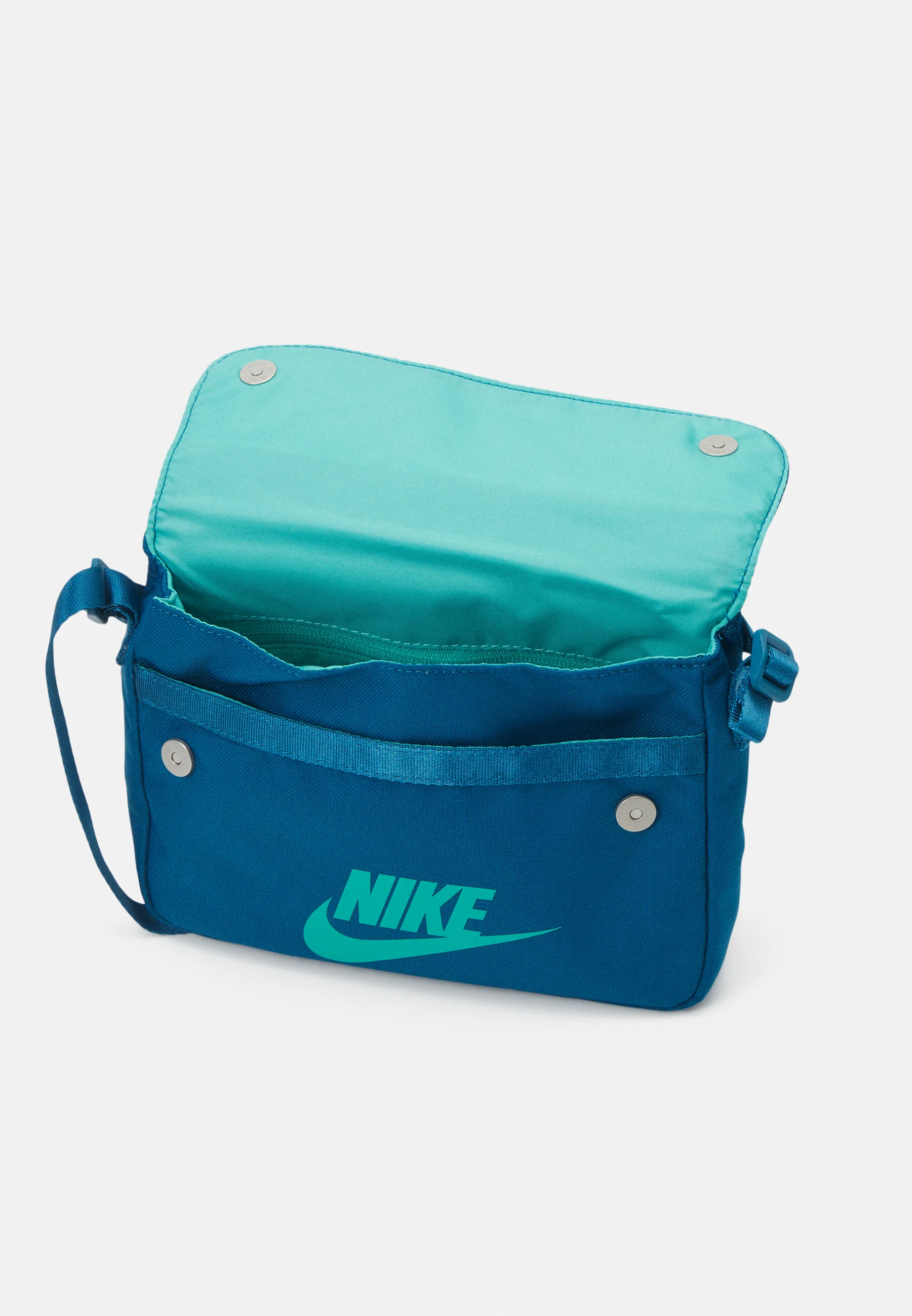 Nike Small